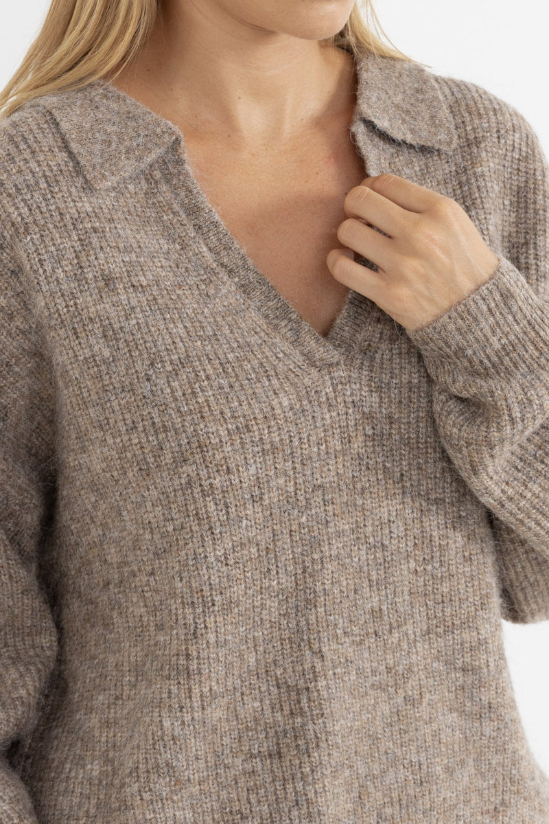 Quinn V-Neck Collared Jumper Oatmeal