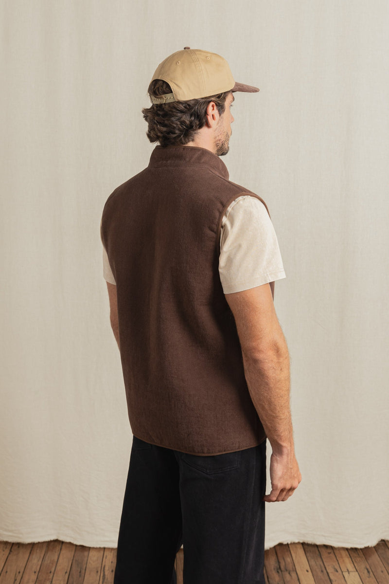 Essential Canvas Vest Tobacco